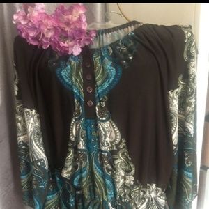 Misses stretch  paisley black & olive top designer
